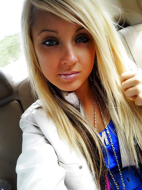 Tight-ass pic today 10 #5205021