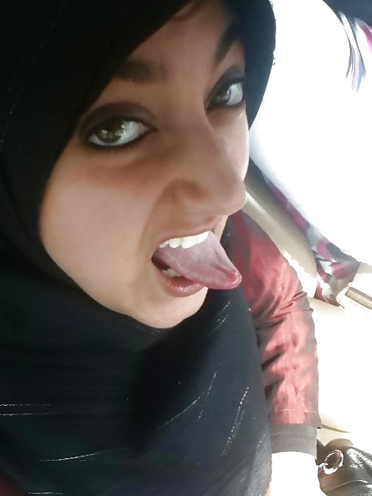 Arabische Schlampen Gesichter Abgerissen Werden Und Füllen Mit Sperma 02 #14867313