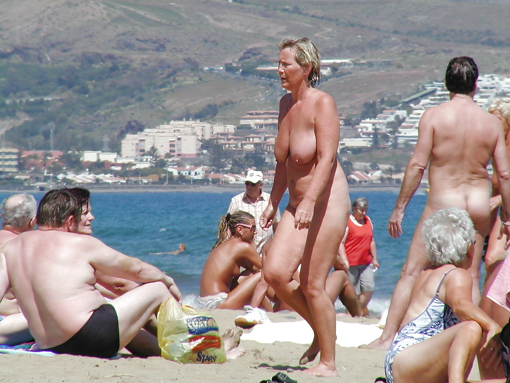 Mature Beach Nudists #270632