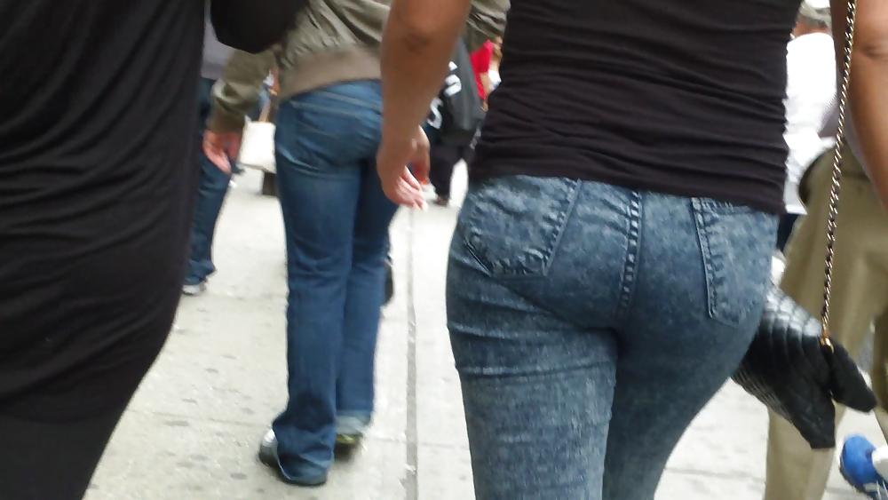 Nice butts & ass walking through the streets  #17444202