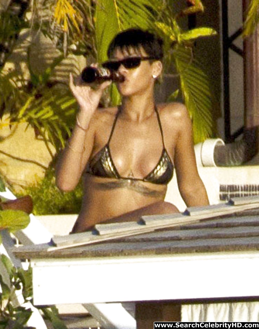 Rihanna Cul Nu Et Candids Boobs Seins Nus #15086287