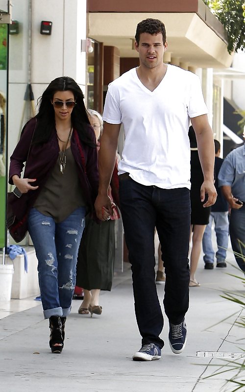 Kim kardashian lasciando nate n als in beverly hills
 #5300906