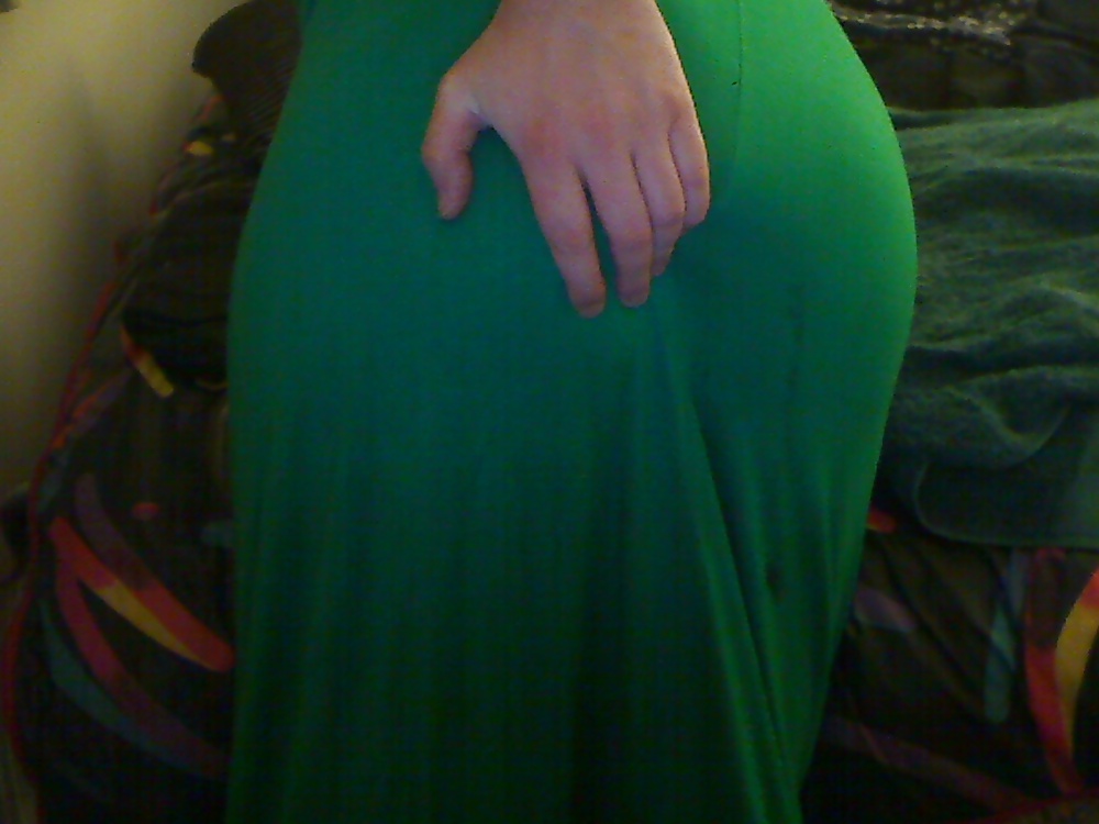 Lady friend's inexperienced dress #9974316
