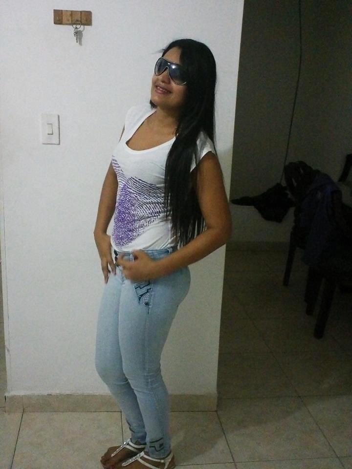 Mujer (amiguitas 35)
 #12282903