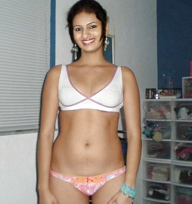 Indian teen nude 21 #3210643