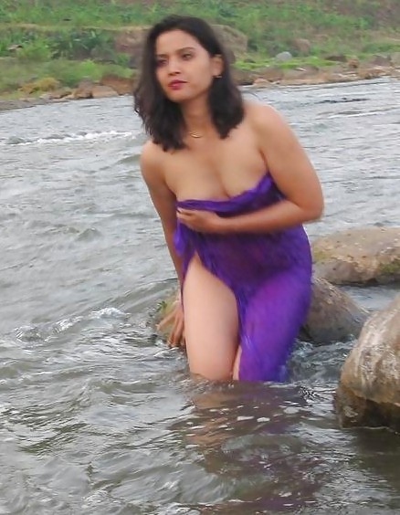 Indian teen nude 21 #3210695