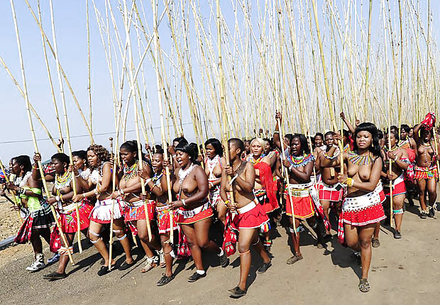 Groupes De Filles Nues 007 - Célébrations Tribales Africaines 1 #15877557