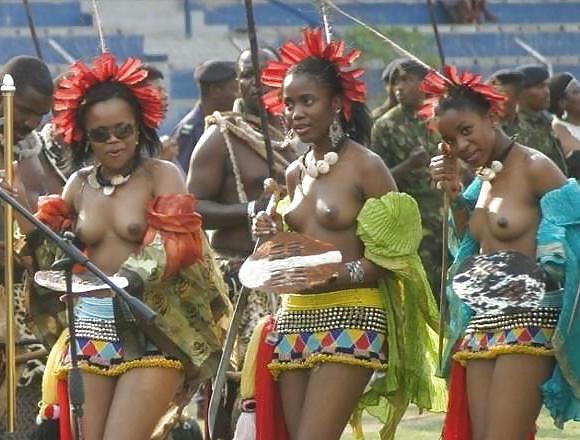 Groupes De Filles Nues 007 - Célébrations Tribales Africaines 1 #15877729