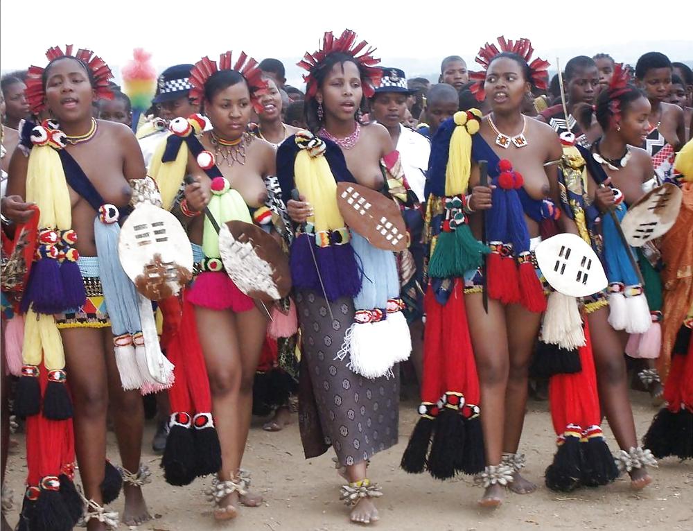 Groupes De Filles Nues 007 - Célébrations Tribales Africaines 1 #15877979