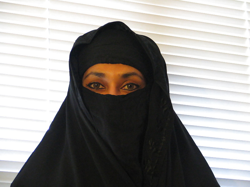 Arab Hijab Girl #2809652