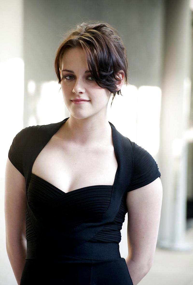 Kristen stewart  #7985570