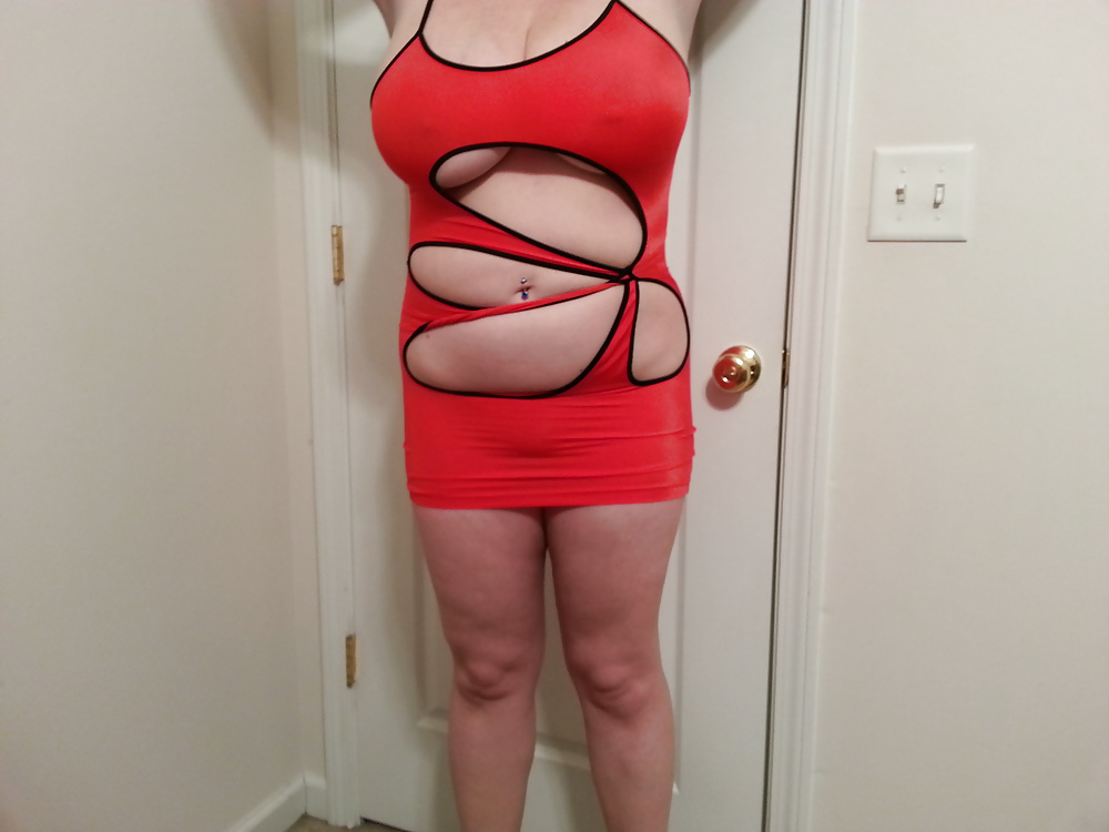 3636 G bbw Lateshay titties to jack off in red mini skirt