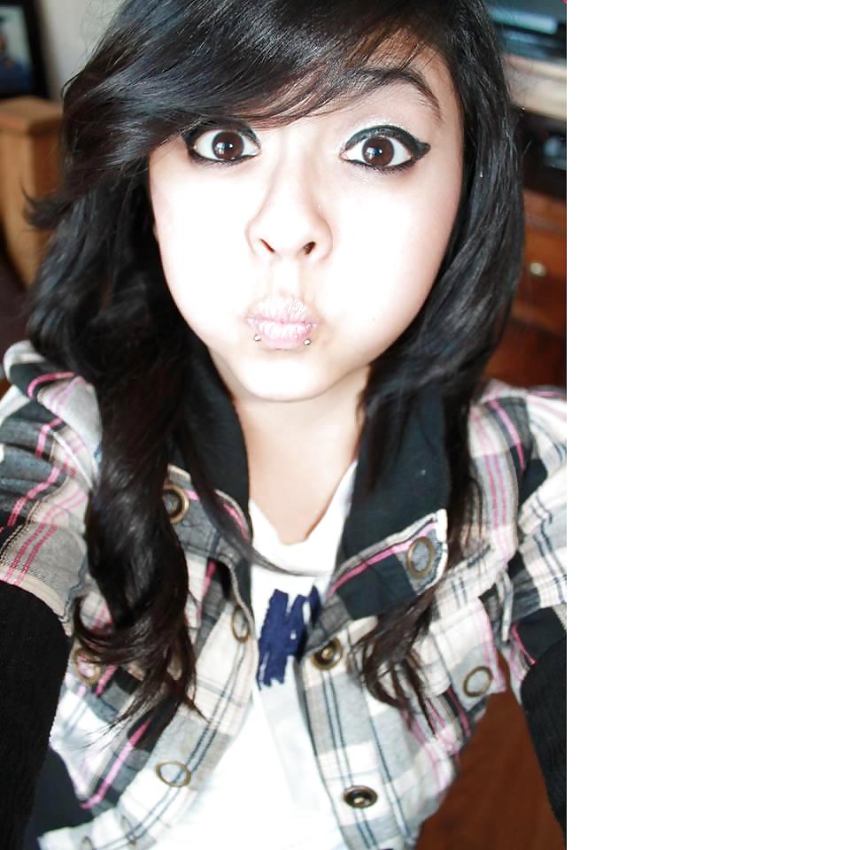 Hola chicos
 #21841955