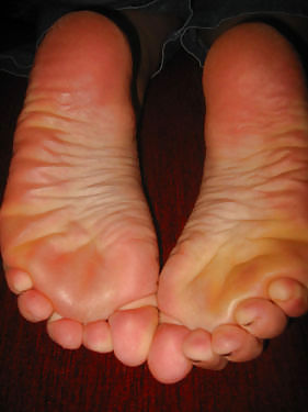 Female feet some exgilrs feet #12717