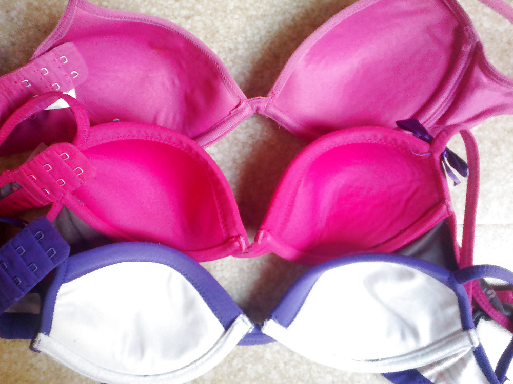 People selling their bras on internet #8555734