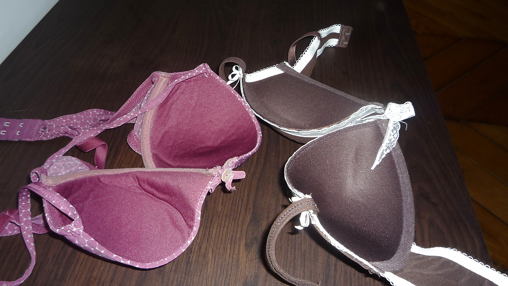 People selling their bras on internet #8555755