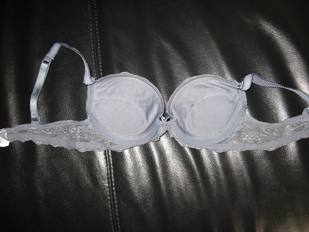 People selling their bras on internet #8555769