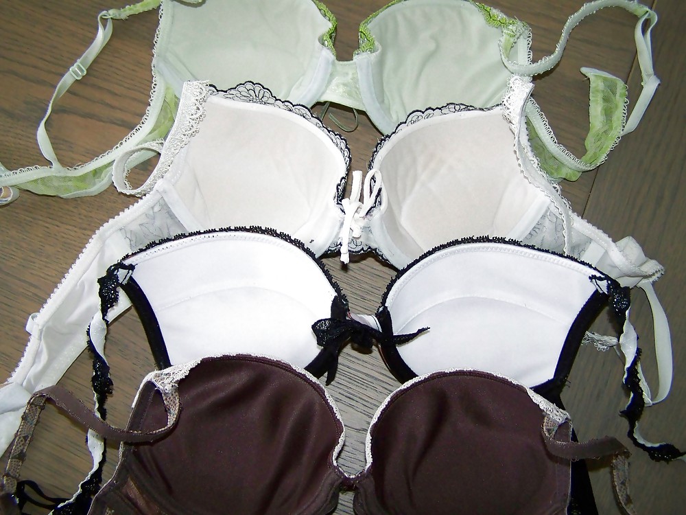 People selling their bras on internet #8555878