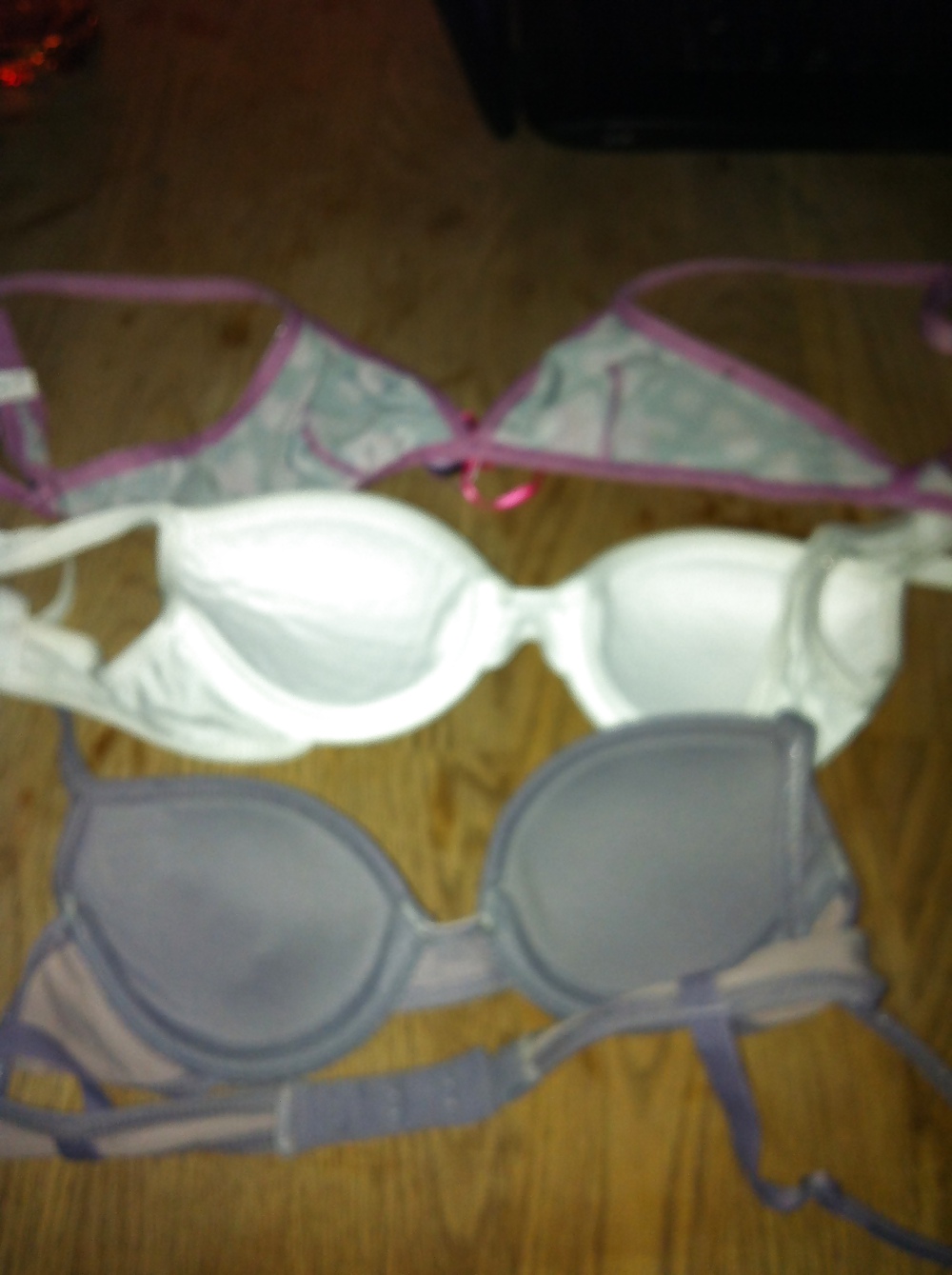 People selling their bras on internet #8555907