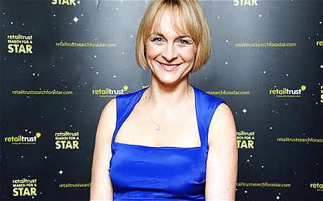 Louise Minchin #18686270