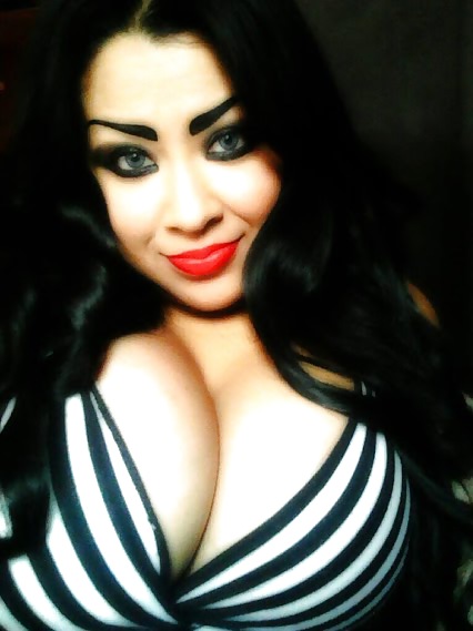 Latina mild with big tits and huge fake eyebrows #22673820