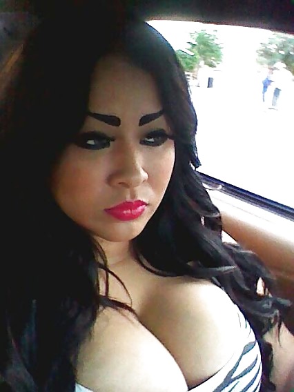Latina mild with big tits and huge fake eyebrows #22673912
