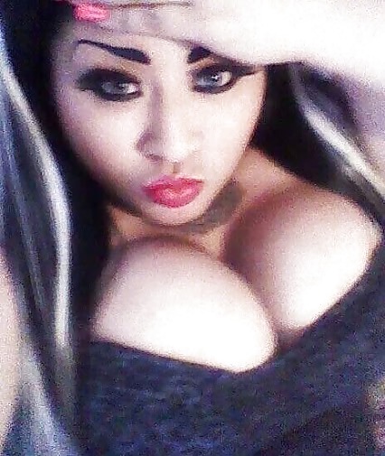 Latina mild with big tits and huge fake eyebrows #22673915