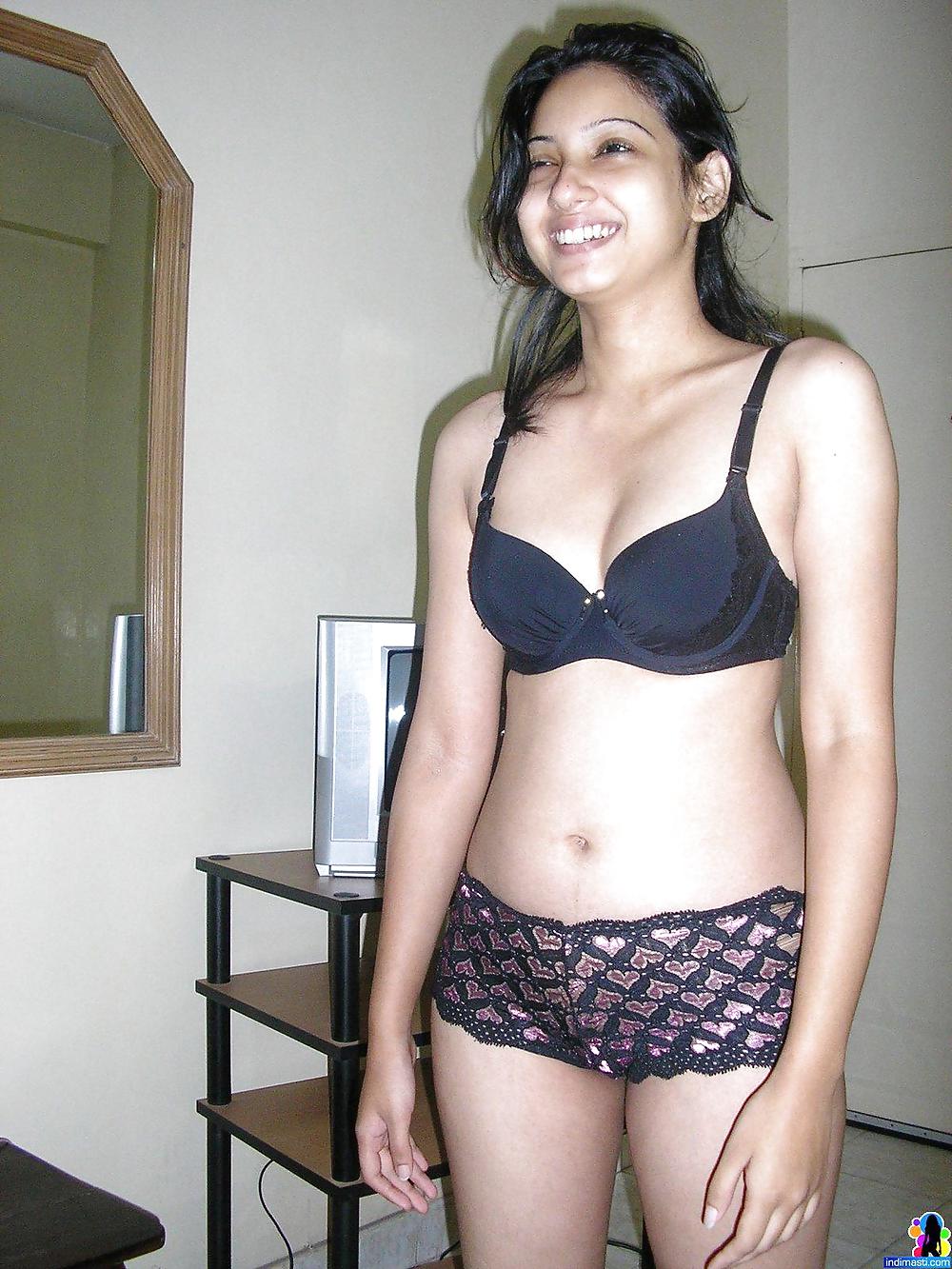 Hot & Sexy Indian Desi Babe #14087645