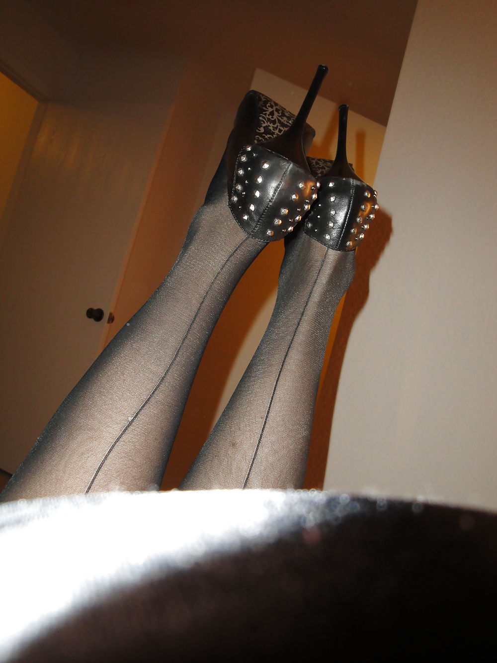 Dressing Sexy #8430246