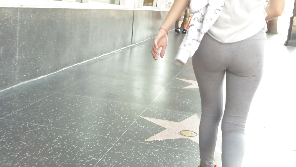 Spandex teen butt & ass crack in public
 #20734114