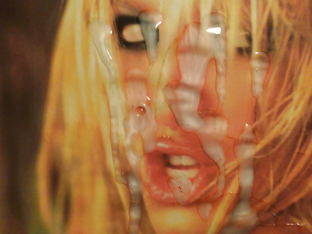Britney Spears: Closeup Cum Drenching #19659658