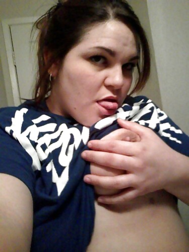 SmutDates.com Username 'BustyRoseS' #11337282