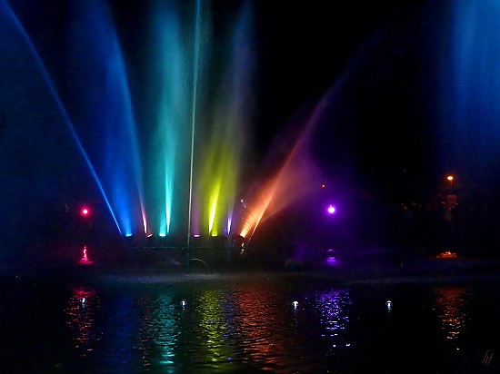 Colours: Rainbows all around the build #10025619