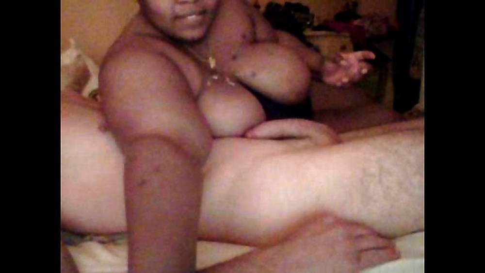 ODESSA DE CHOLET SUCE COMME UNE CHIENNE #22464141