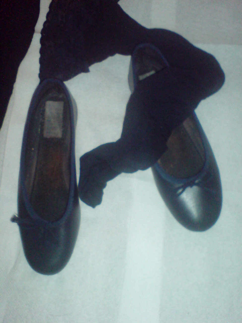 Cumming on cousins flats and stockings #3752653