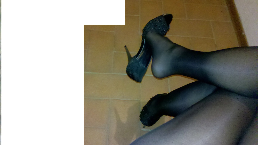 Coscie in collant nero #14359659