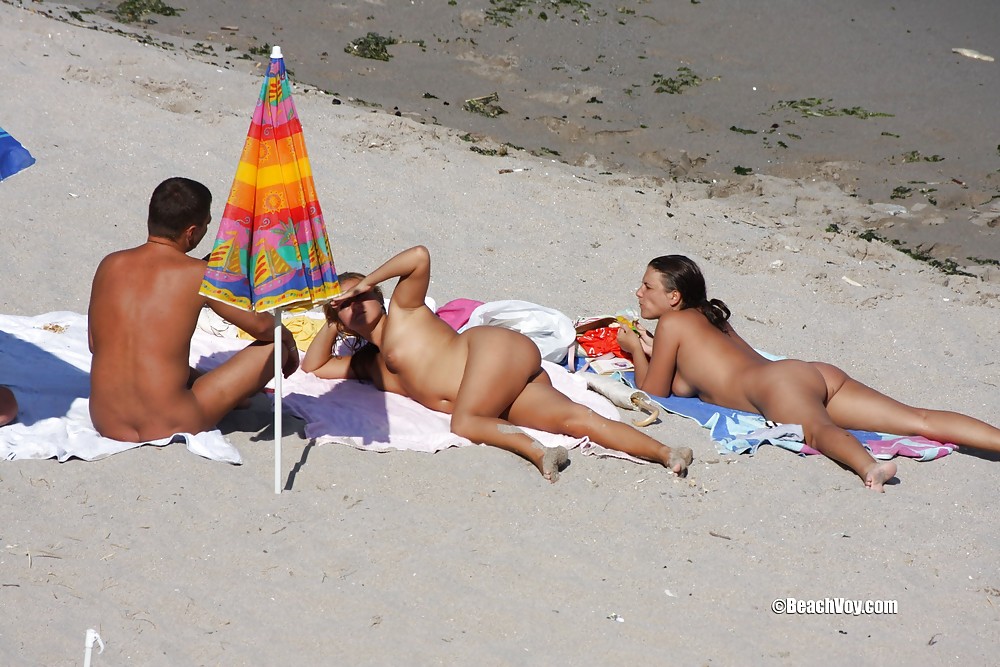 nudi della spiaggia
 #1749704