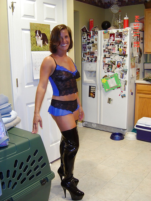 Matures at dwelling 10 #9913382