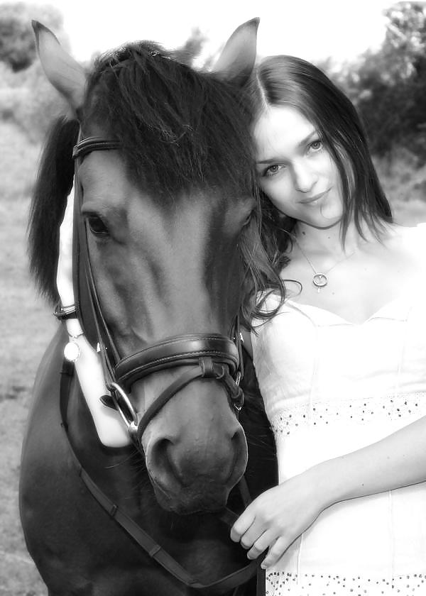 Josephin busch
 #13743953