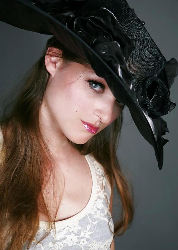 Josephin busch
 #13743961