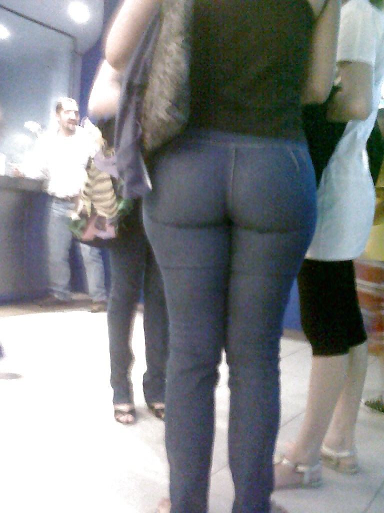 Wife And Her Big Ass In Tight Jeans #20137612