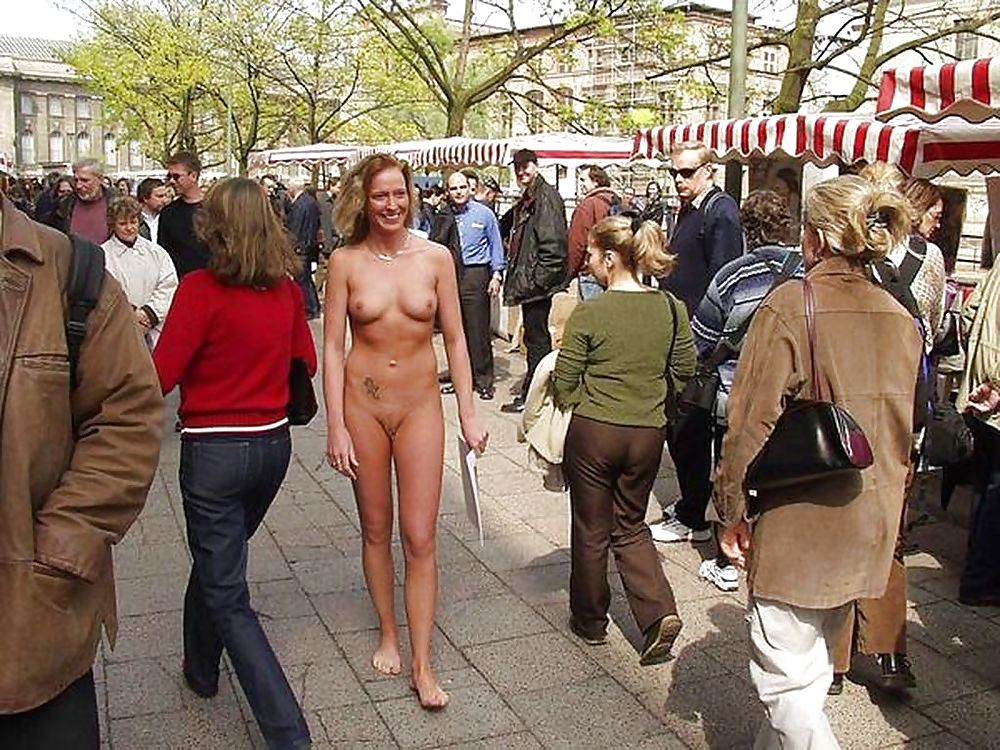 Public Nude Ladies 2# #2429923