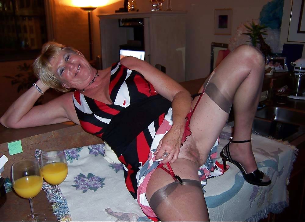 Simplemente maduro 75
 #18179294