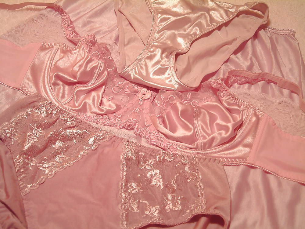 Pink Panty & Bra Cum 1 #21662823