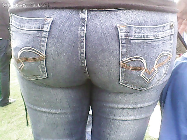 素敵なお尻の写真を撮る
 #11089379