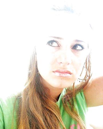 Full of life younger Sandra posing #9473289