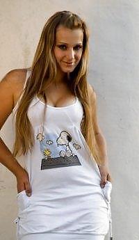 Full of life younger Sandra posing #9473293