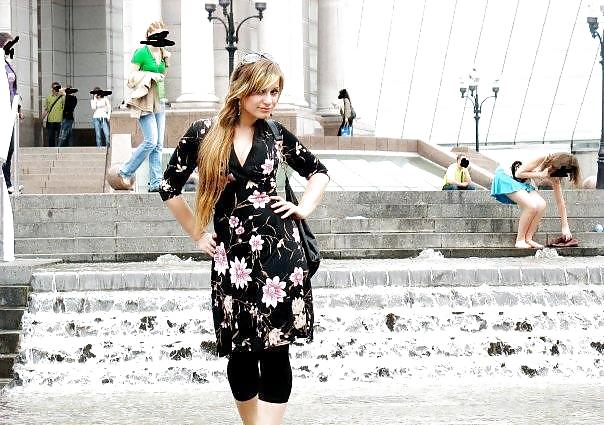 Full of life younger Sandra posing #9473325