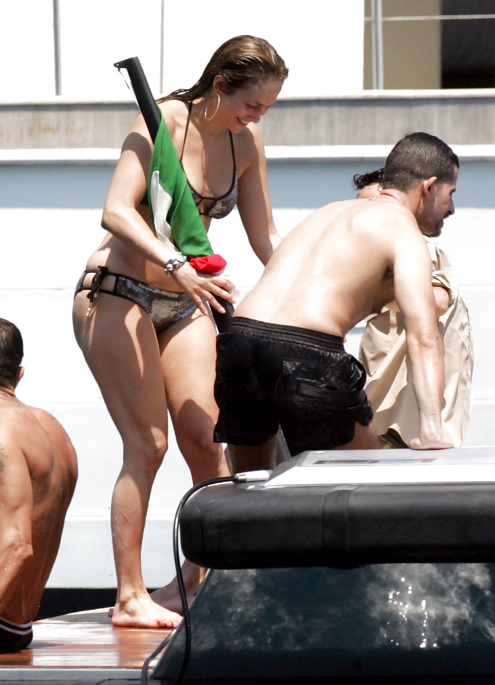 Jennifer lopez bikini candids in italia
 #2619467