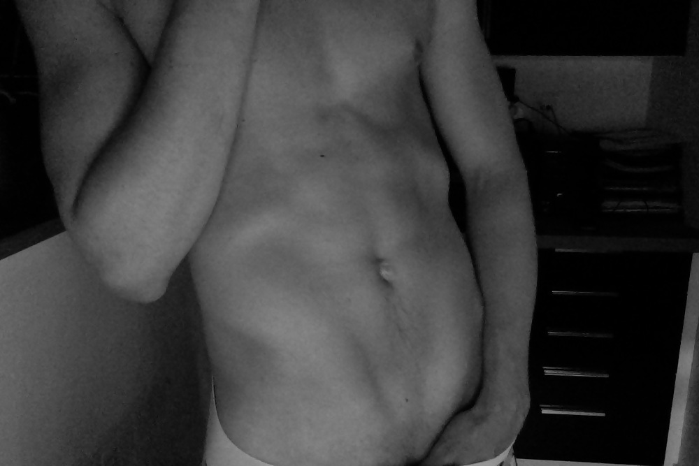 からかう私
 #20435217